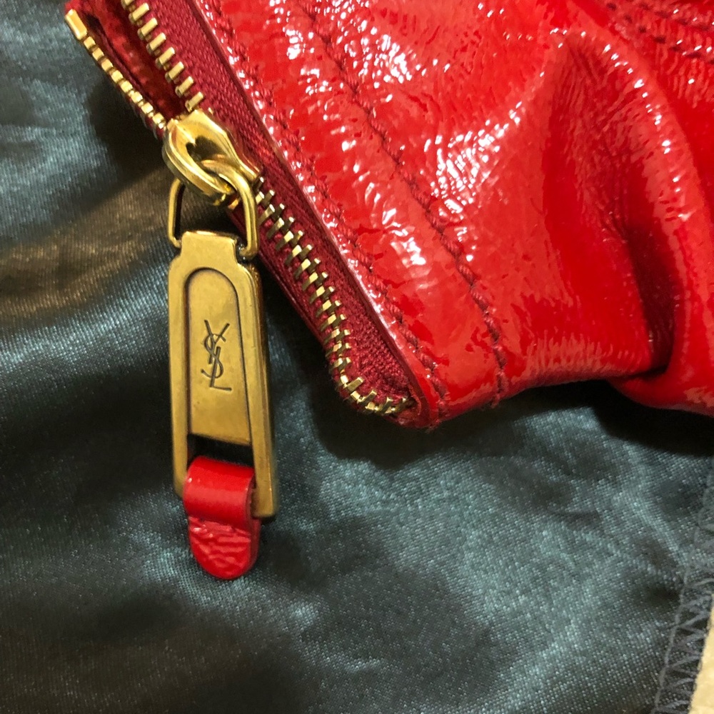 Stunning!YSL mini downtown patent red purse - Picture 5 of 9